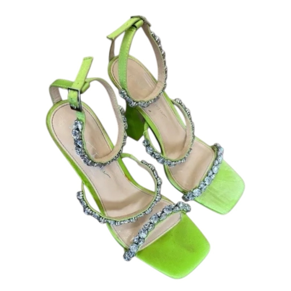 BETSEY JOHNSON SB-PERRY Ankle-Strap Jeweled Glam Green Heels Dress Sandals Sz 8 - Picture 5 of 9